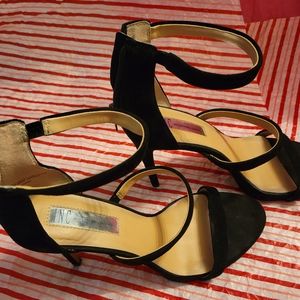 501. INC stiletto suede black peep toe heels